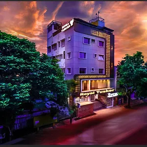 royal-tusker-luxury-service-apartments.mysorehotels.org/